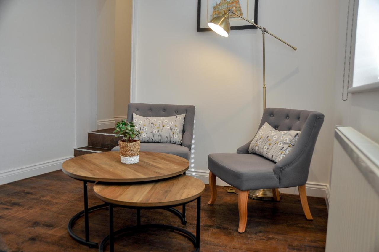 Upstairs At 33 - Self Check In Boutique Accommodation In Worcester Centre Dış mekan fotoğraf
