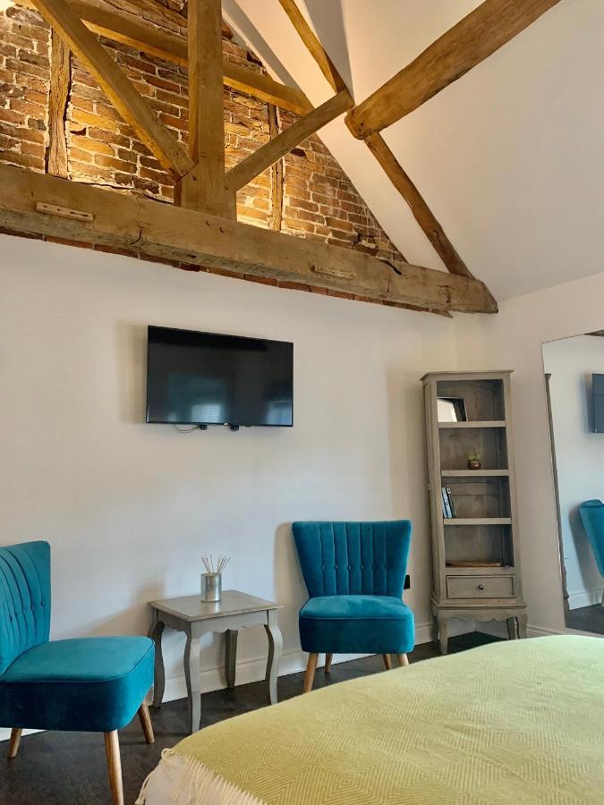 Upstairs At 33 - Self Check In Boutique Accommodation In Worcester Centre Dış mekan fotoğraf